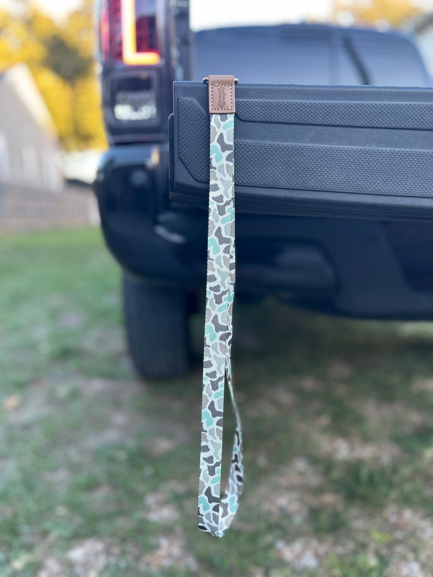 Southern Bay Camo Lanyard